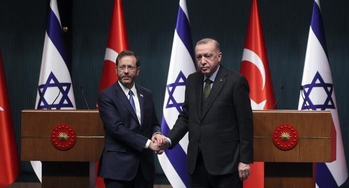 آیا اردوغان قافیه را در صحنه سیاست باخته است؟
