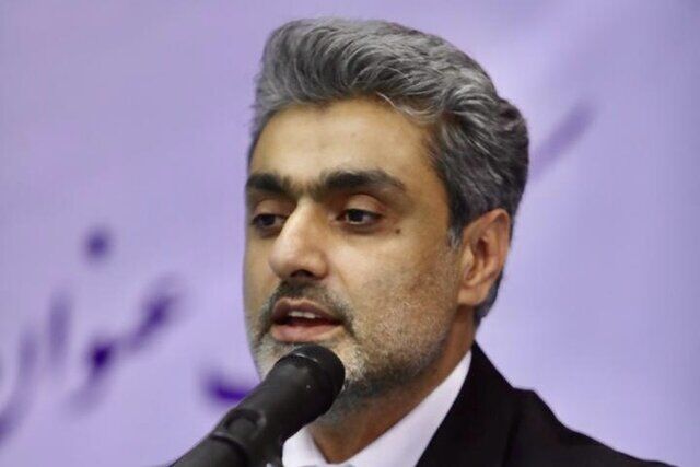 سراجی: با عزل هیات رییسه چیزی درست نمی‌شود
