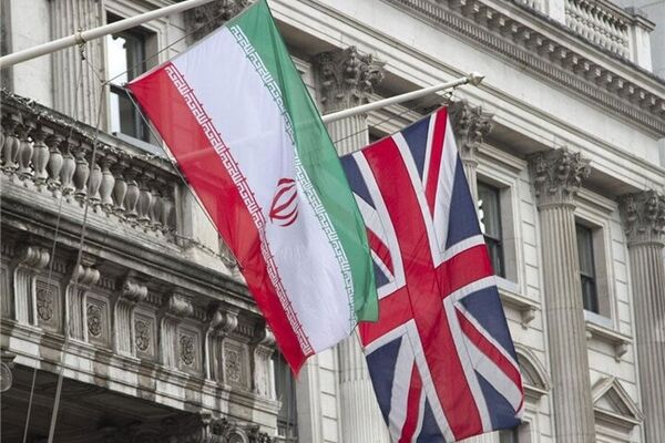 موضع دوگانه لندن درباره ایران؛ حمایت از دیپلماسی و استقبال از فشار اقتصادی