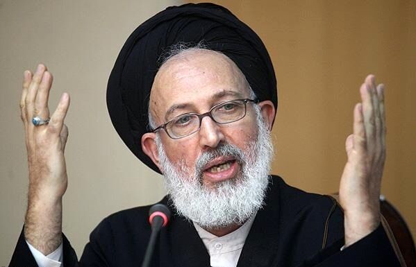 حجاب تصمیمی شخصی است و تجسس در ویژگی‌های شخصی یک مسلمان جایز نیست