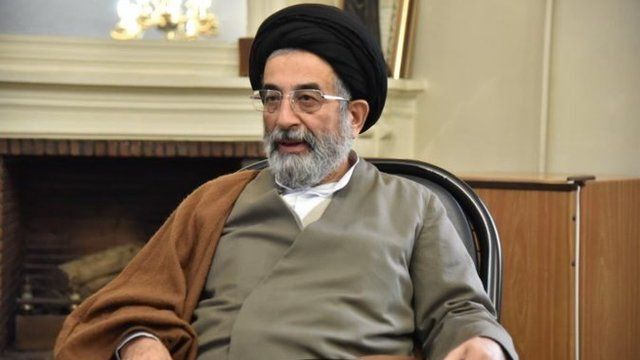 سوپرانقلابی‌ها تیشه به ریشه نظام می‌زنند