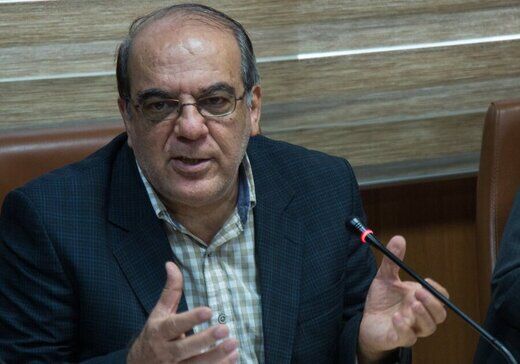 دولت کارهای نکرده را هم تبلیغ می‌کند؛ کارهای دولت‌های پیش را به حساب خود می‌گذارد