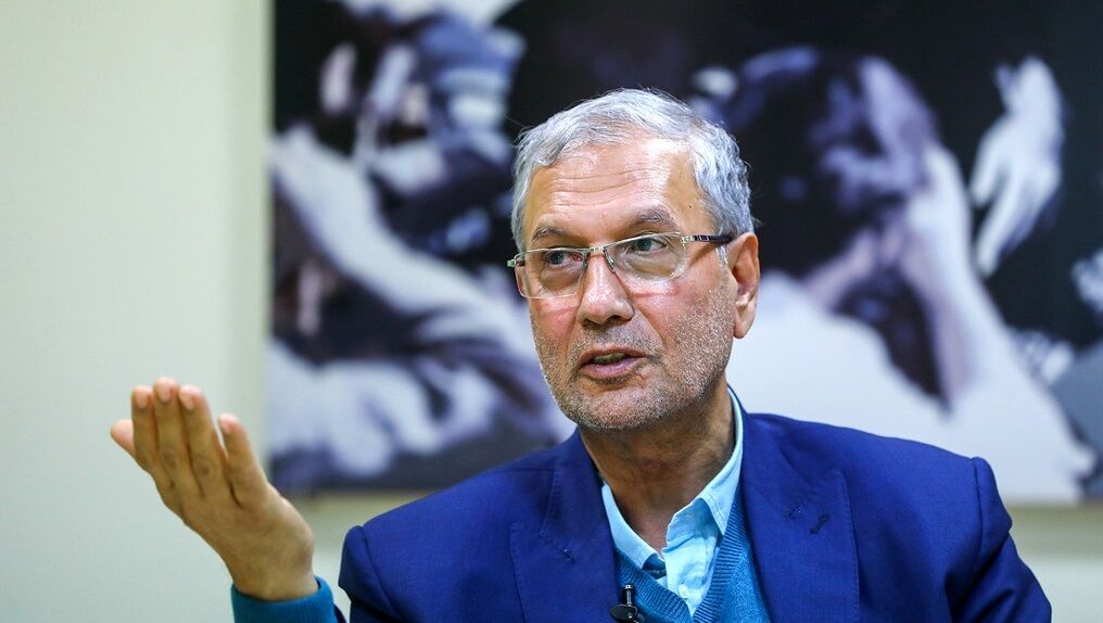 پاسخ ربیعی به «تاریخ‌سازی» کیهان درباره جنگ با طالبان در دولت خاتمی: خاطرات هاشمی نشان می‌دهد چه کسانی اصرار بر درگیری نظامی داشتند؛ خاتمی در آن جلسه اصلا حضور نداشت، روحانی هم از مکه با نگرانی عازم تهران شد
