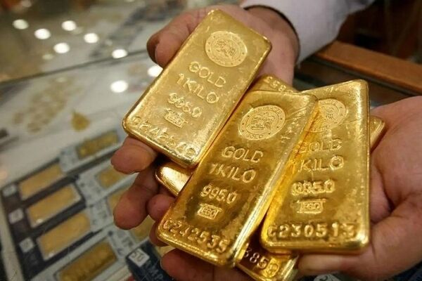 قیمت طلای جهانی امروز پنجشنبه ۲ مهر ۱۴۰۵ / اونس طلا کوتاه آمد