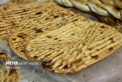 کلوچه سنتی فومن