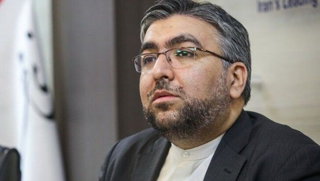 هیاتی از کمیسیون امنیت ملی مجلس از زندان اوین بازدید می کند