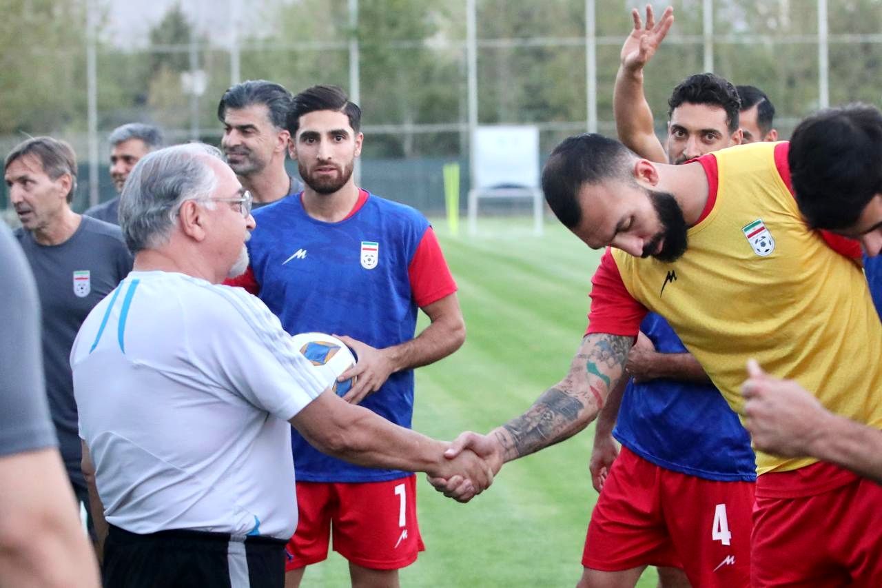 بررسی تاثیر جنگ بر آماده‌سازی باشگاه‌ها؛ اقبالی: مثل آمادگی جسمانی، آمادگی ذهنی هم مهم است!/ ما کشور مستقلی هستیم و اجازه تسلط به کسی نمی دهیم