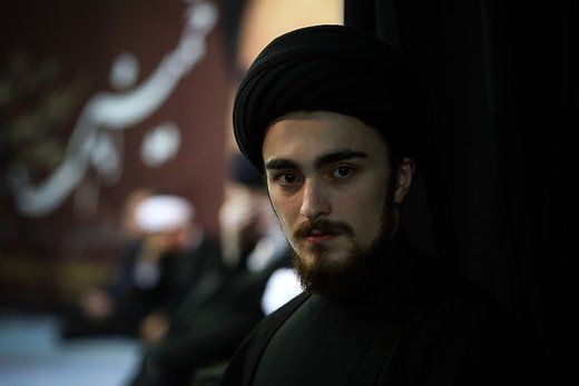 یادداشت فرزند حسن خمینی درباره تیم استقلال؛  وزارت ورزش تیغ را از دست جراحان حاذق درآورده و به دست دوستان ناکارآمد سپرد