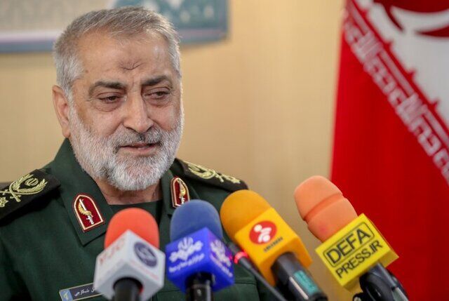 هشدار سردار شکارچی: تجاوز احتمالی دشمن را با فناوری‌های جدید پاسخ می‌دهیم