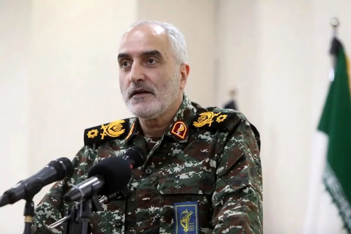 معاون هماهنگ کننده سپاه: پیوند قرآن و ولایت، ضامن عبور از فتنه‌ها و بحران‌هاست / دشمن از اتحاد مردم ایران شکست خورده است