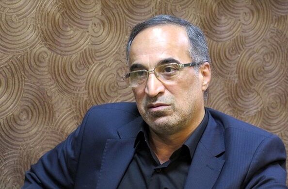 دولتی‌ها اشتباه کرده‌اند که وارد انتخابات شدند