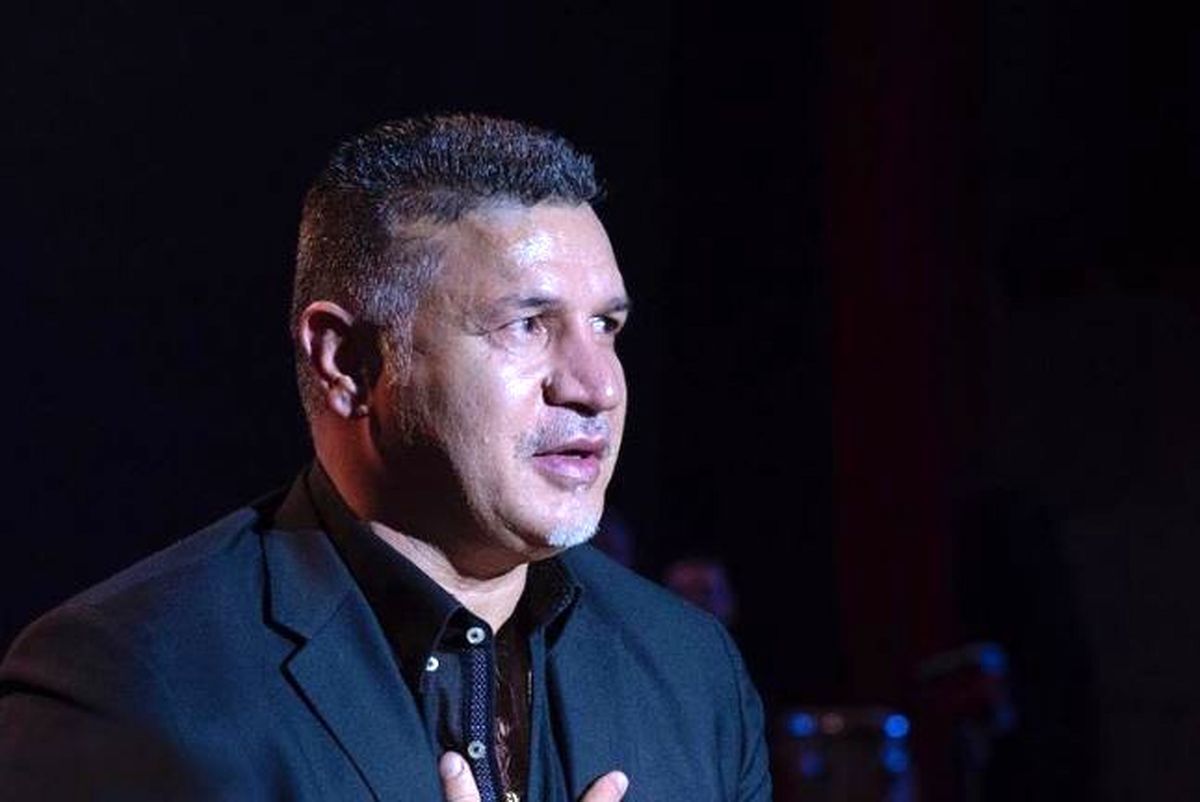 خواننده معروف برای علی دایی «خلیج فارس» خواند