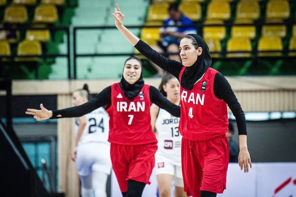 تفاوت پاداش زنان با آقایان؟ در جامعه ما این چیزها وجود دارد و کاری هم نمی شود کرد!/ پرسپولیسی دو آتشه هستم!