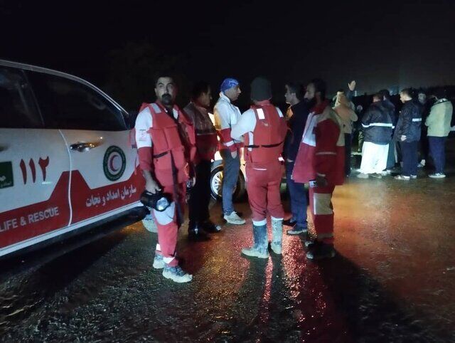 پیداشدن جسد ۲ نفر از مفقودین حادثه سیلاب دهدشت / ادامه جست‌وجو برای یافتن دیگر مفقودین
