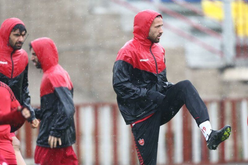 یک مهاجم دیگر هم از پرسپولیس جدا شد