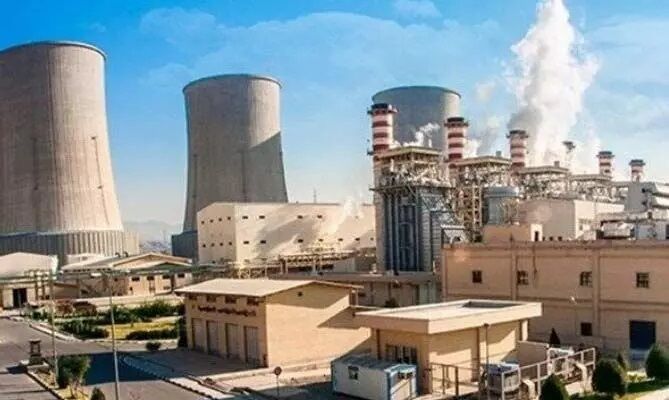 توقف مازوت‌سوزی در نیروگاه شازند اراک