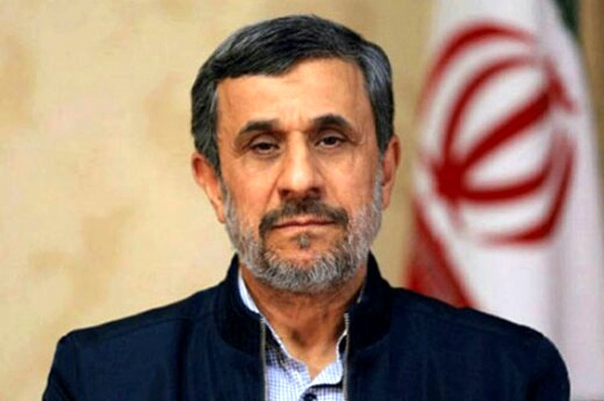 افشاگری سرآشپز نهاد ریاست‌جمهوری از اُردهای غذایی احمدی‌نژاد و مشایی؛ احمدی‌نژاد سنگک دورو خشخاش سفارش می‌داد