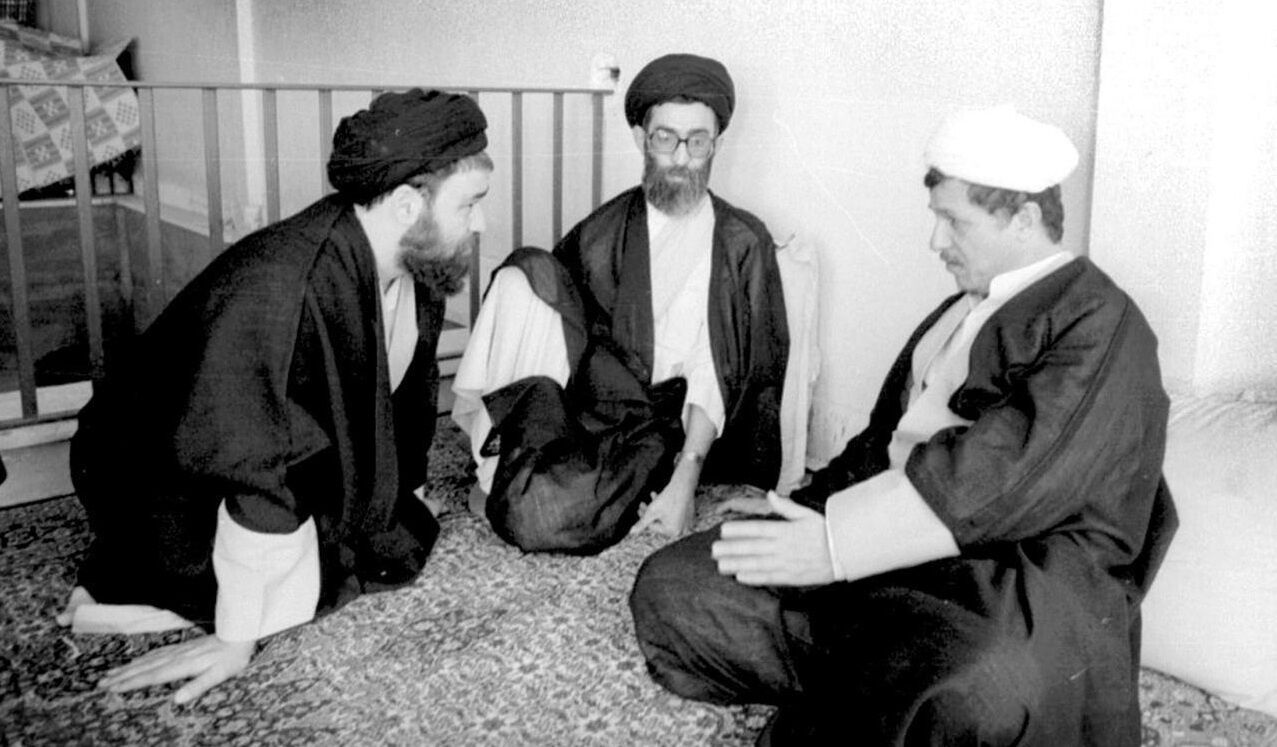 همه نظرات فرماندهان ارشد نظامی، امام خمینی، آیت‌الله خامنه‌ای و هاشمی درباره ادامه جنگ بعد از فتح خرمشهر؛ جعبه سیاه ۸ سال جنگ باز می‌شود؟