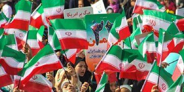 تصاویری از حضور فرزند و برادر رهبر انقلاب در جمع راهپیمایان روز قدس + عکس