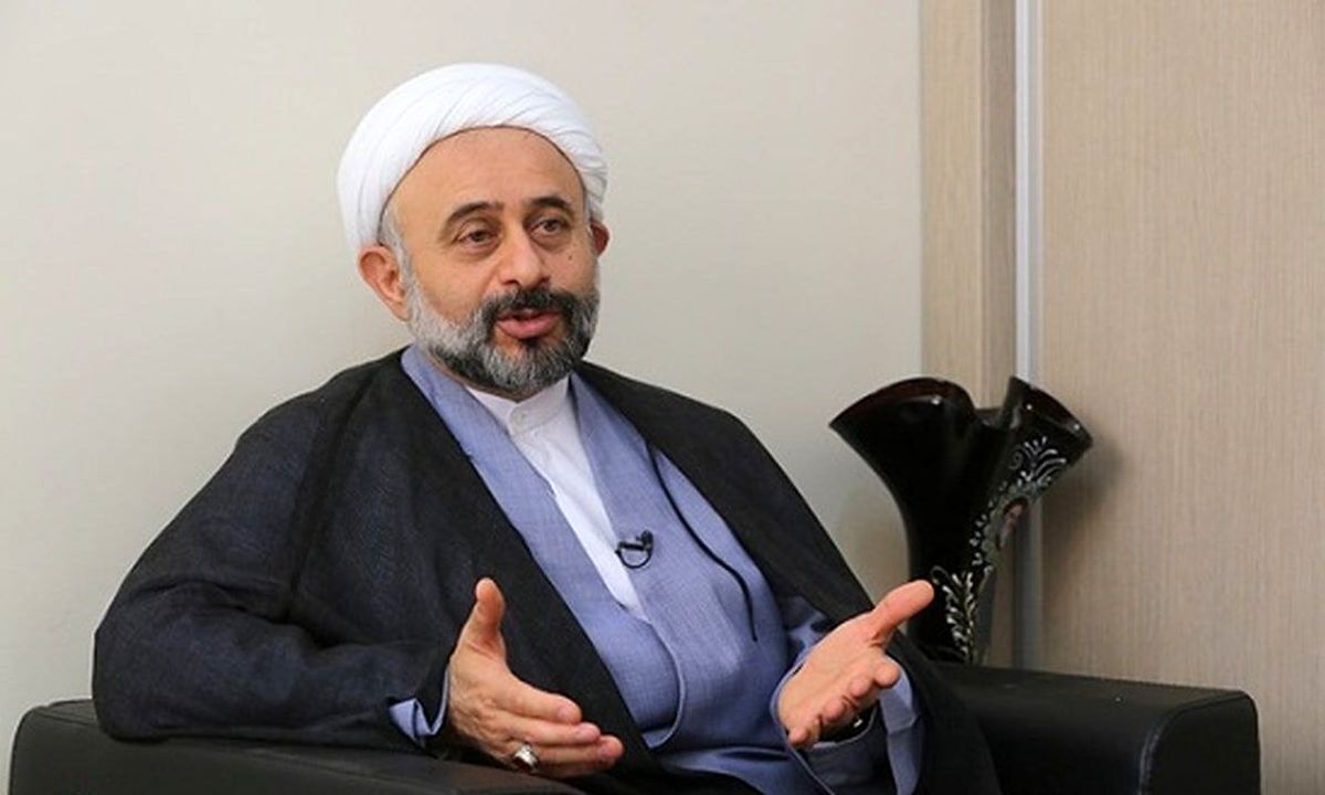 نقویان: تبلیغ دین فقط این نیست که خانم، حجابت را رعایت کن؛ حق مردم را نخور و به ناموس مردم دست تعدی دراز نکن