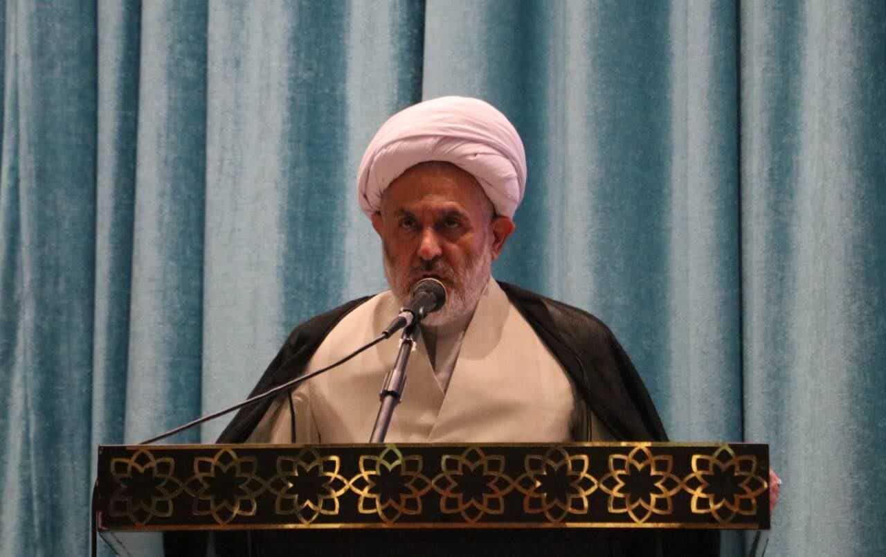 دشمنان برای جهانی کردن ارزش‌های آمریکایی، اینترنت و ماهواره را درست کردند/ اکثر پول‌هایی که برده‌اند ‌به کشور بازگرداند‌ه شده یا در حال برگرداندن است