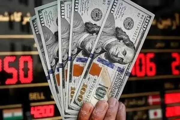 قیمت دلار امروز پنجشنبه ۷ آبان ۱۴۰۵ / دلار در بازار آزاد چند؟