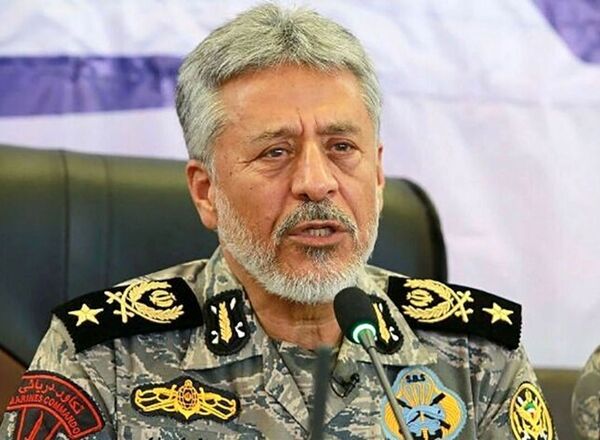 معاون هماهنگ‌کننده ارتش: بدون اجازه ایران هیچ تحرکی در تنگه هرمز انجام نمی‌شود / نیروی دریایی ارتش شرق تنگه هرمز، شمال اقیانوس هند و دریای عمان را تحت کنترل کامل دارد


