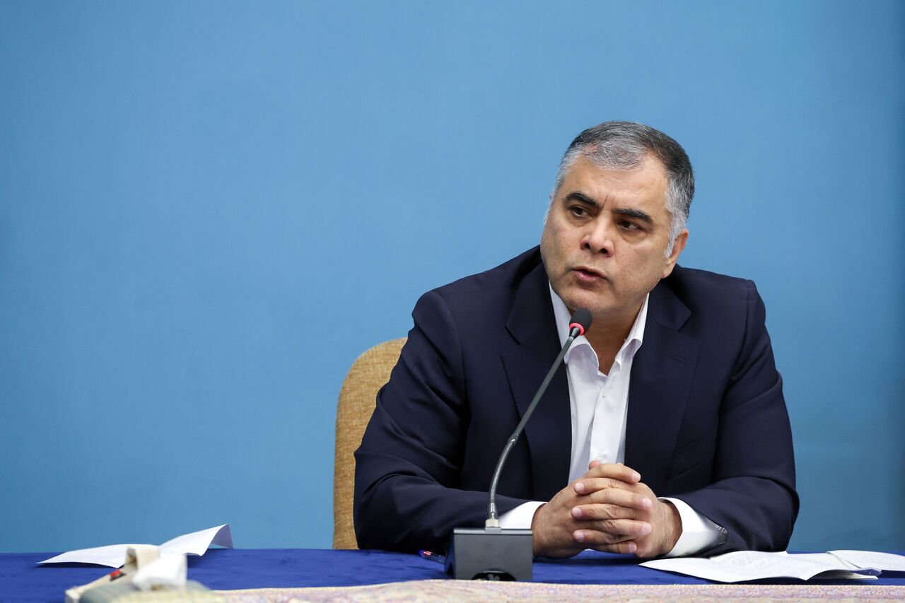 وزیر نفت: ماجرای تعرفه‌گذاری اخیر و اسنپ‌بک، محدودیت جدی برای فروش نفت کشور ایجاد نمی‌کنند؛ تیم ما راه دور زدن محدودیت‌ها را به خوبی می‌دانند