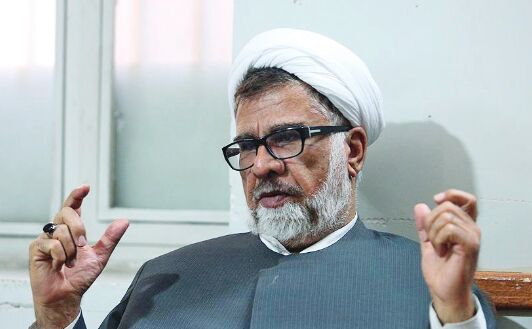 باید فاتحه فرهنگ را در مملکتی که جلوی انتشار کتاب شفیعی کدکنی را می‌گیرند، خواند