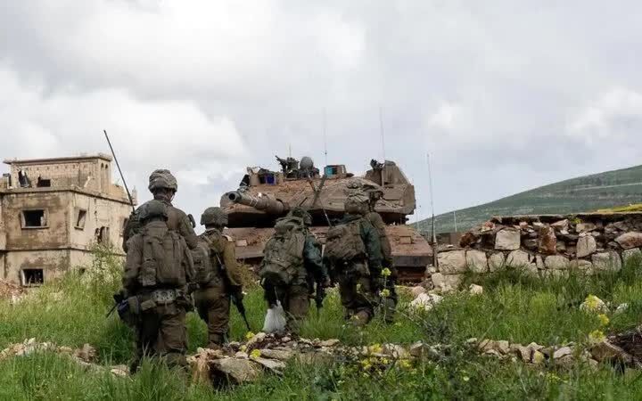 مقامات اسرائیل از بررسی عقب‌نشینی محدود از جنوب لبنان خبر دادند