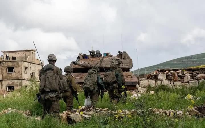 مقامات اسرائیل از بررسی عقب‌نشینی محدود از جنوب لبنان خبر دادند