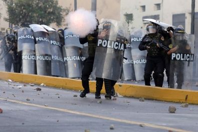 اعتراضات پرو پلیس ضد شورش