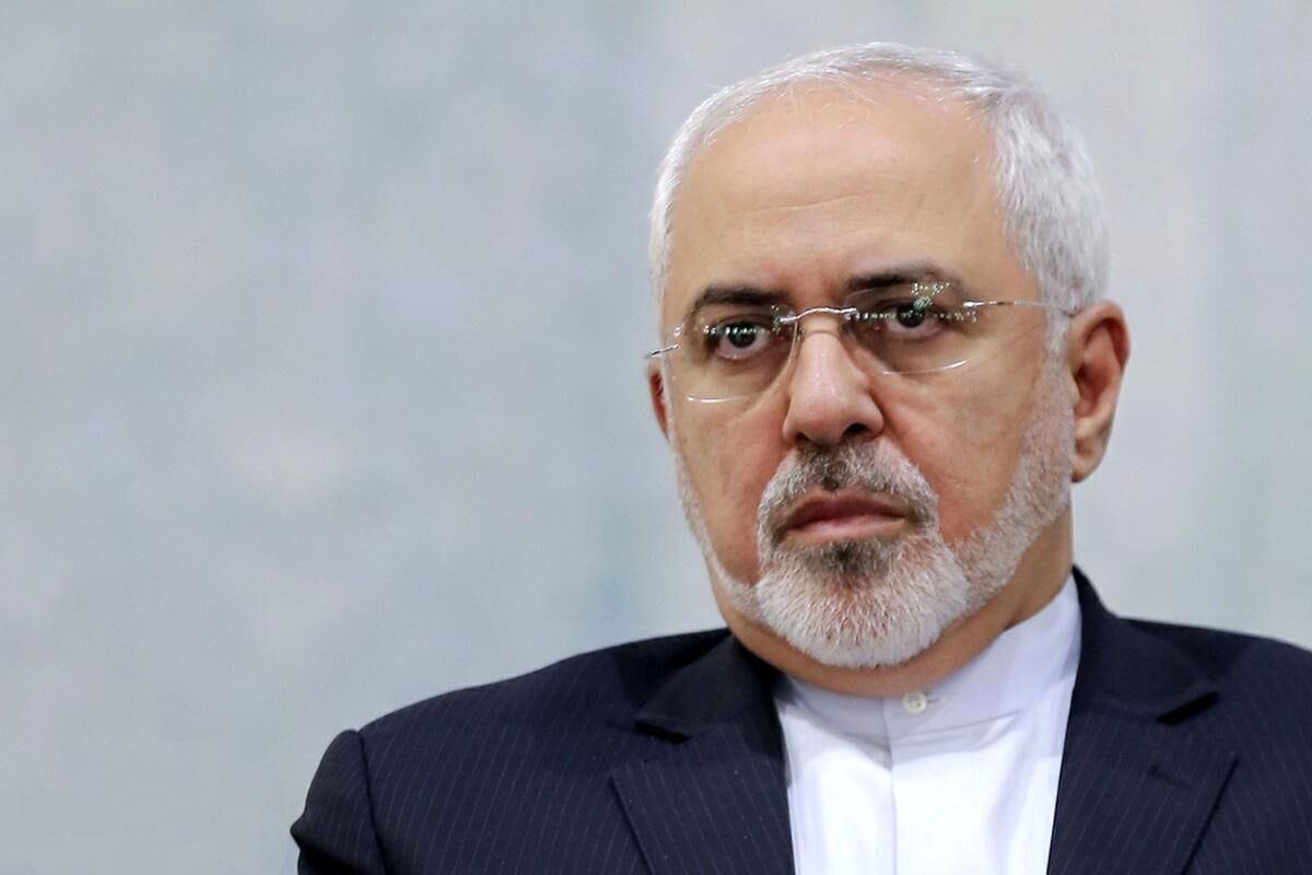 ظریف: اگر زنان را تهدید بدانیم نحوه پوشش آنان تهدید خواهد شد