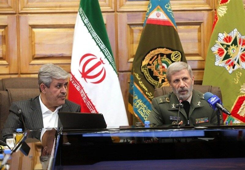 سرلشکر حاتمی: باور داریم که کم‌ترین آسیب به نظام اسلامی، ضربه به استقلال و تمامیت ارضی کشور عزیزمان ایران است؛  بعد از جنگ لحظه‌ای را در ارتقای توان دفاعی و اقتدار خود از دست ندادیم