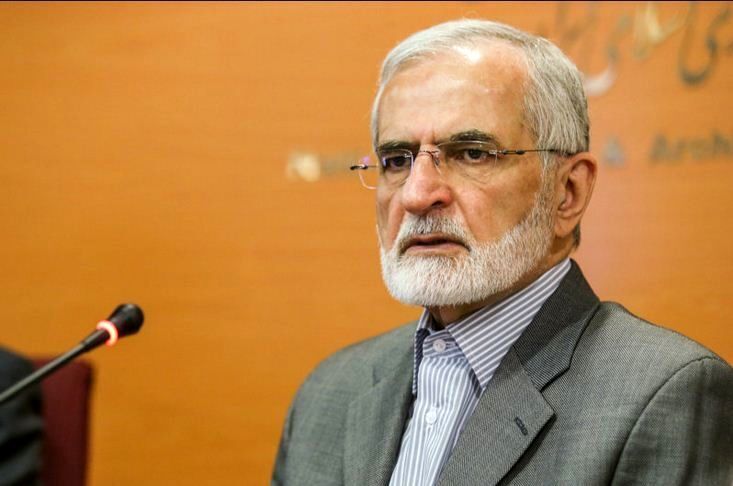 نگاه نافذ و جدی خرازی به نماینده طالبان در یک مراسم رسمی + عکس