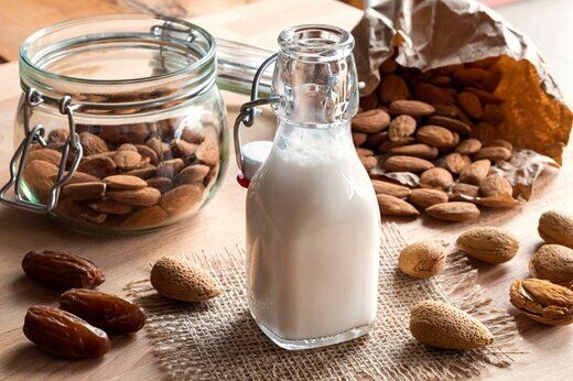 بادام درختی کیلو چند؟